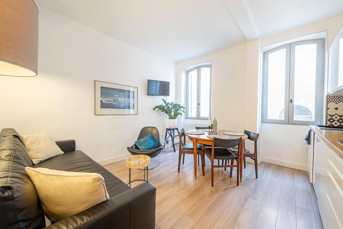 Belle Renovation Moderne Au Coeur Du Panier Apartment Marseille Bagian luar foto